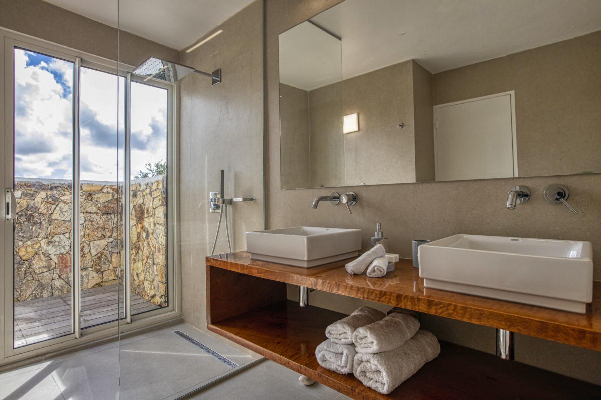 Location villa Saint Martin Terres Basses - villa 5 chambres 10 prsonnes - 300m de la plage de Baie aux Prunes - Vue mer et Piscine (25)